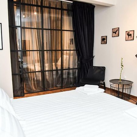 אתונה Central Apartment At Echarxia 2 Beds For 5 Pers By Mps מראה חיצוני תמונה